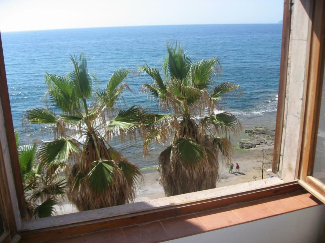 Waterfront Apartments Bosa Porto Alabe 外观 照片