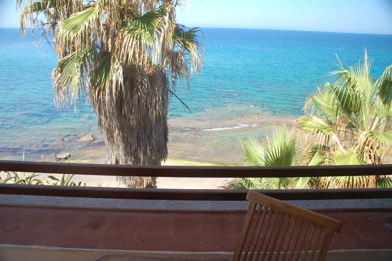 Waterfront Apartments Bosa Porto Alabe 外观 照片